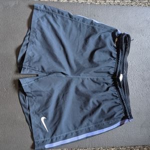 Nike Dri Fit Workout / Running Shorts Mens Medium